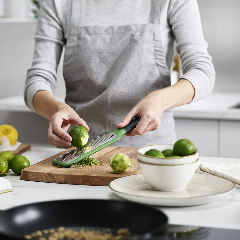Joseph Joseph GripGrater Paddle Grater With Bowl Grip Fine Green - Image 5