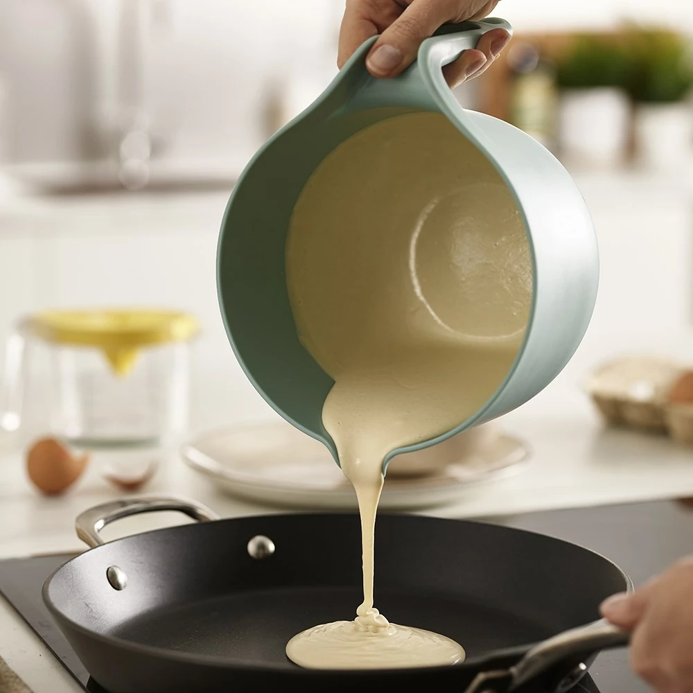 Joseph Joseph Nest Trio 3 Piece Food Preparation Set - Image 3