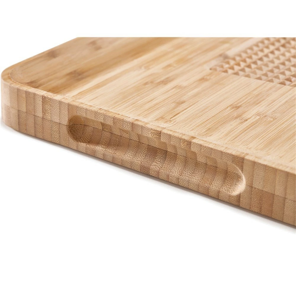 Joseph Joseph Cut & Carve Bamboo Chopping Board - Image 4