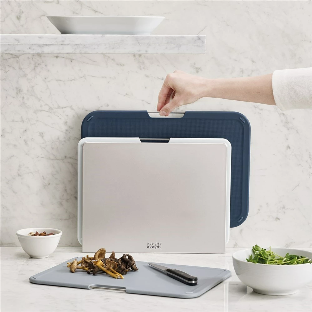 Joseph Joseph Nest Chopping Boards 3 Piece Set Large Grey - Image 4