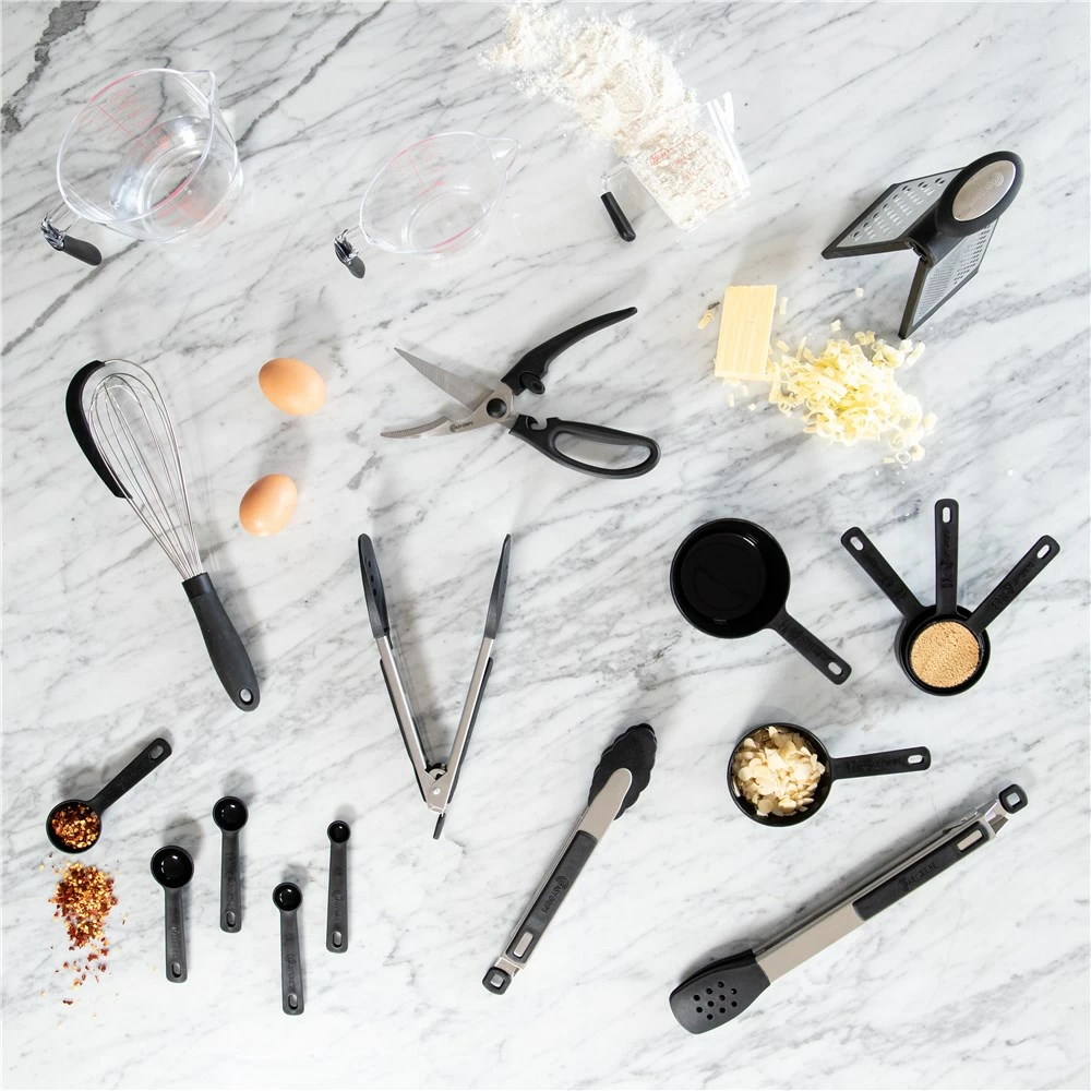 Easy Grips Mix And Measure Spoon Black - Image 3