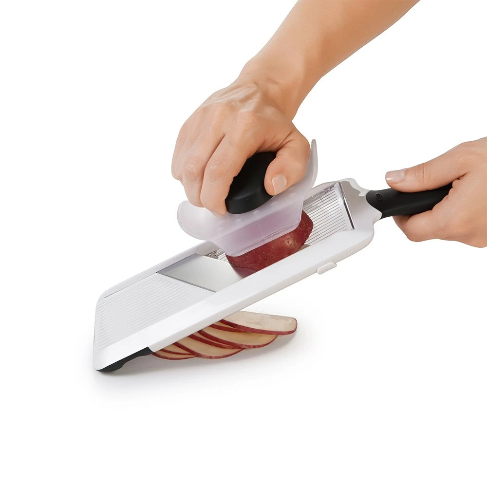 OXO Good Grips Handheld Mandoline Slicer - Image 4